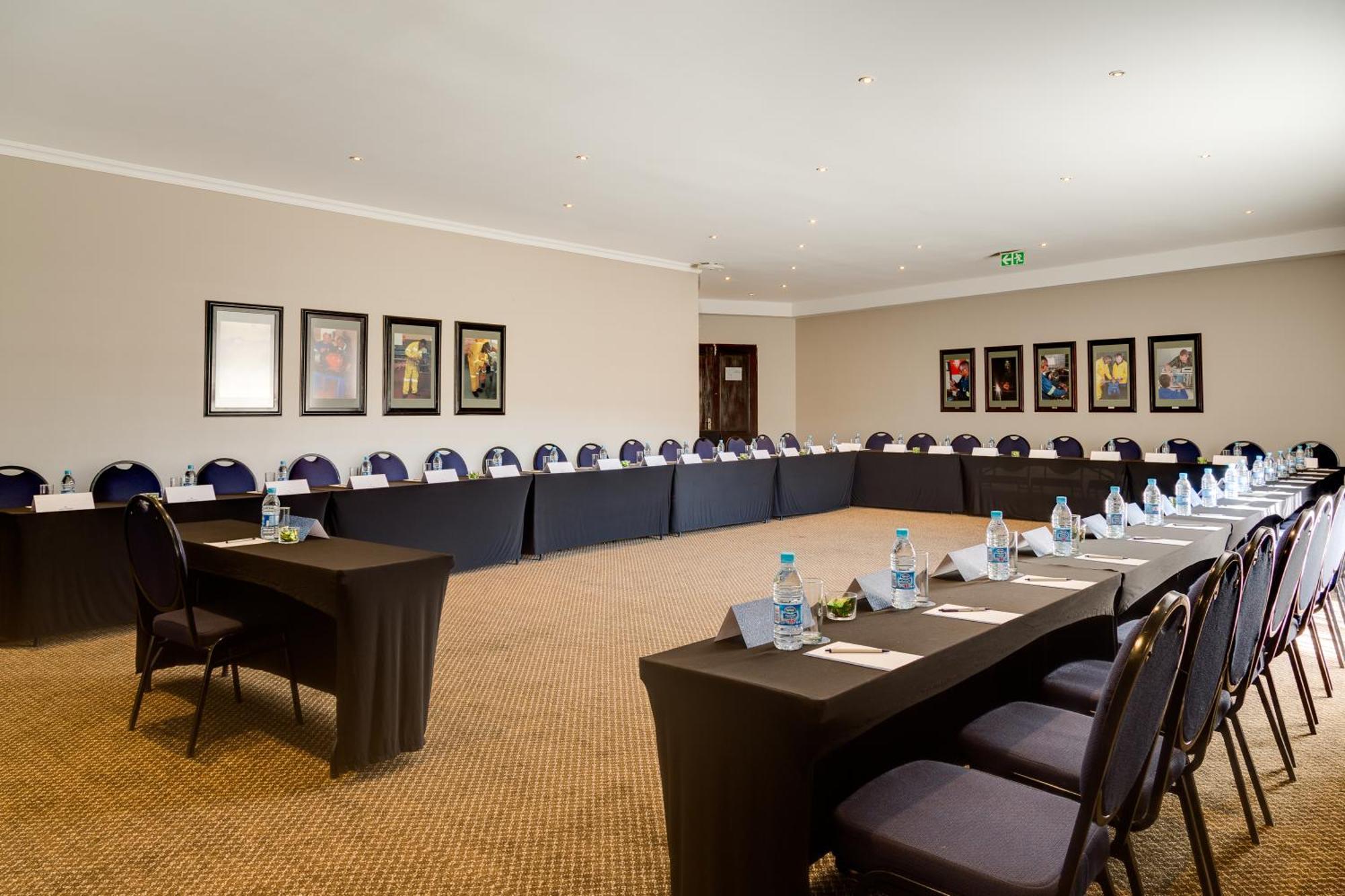 Anew Hotel Highveld Emalahleni Eksteriør bilde